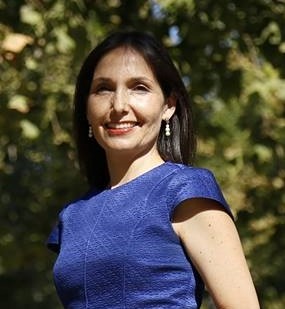 Canelo Figueroa, Carola