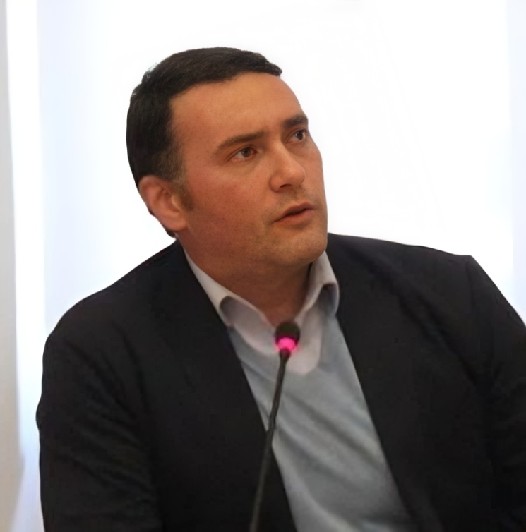 Muñoz Quevedo, Daniel (Profesor Invitado)