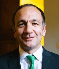 Sierra Iribarren, Lucas